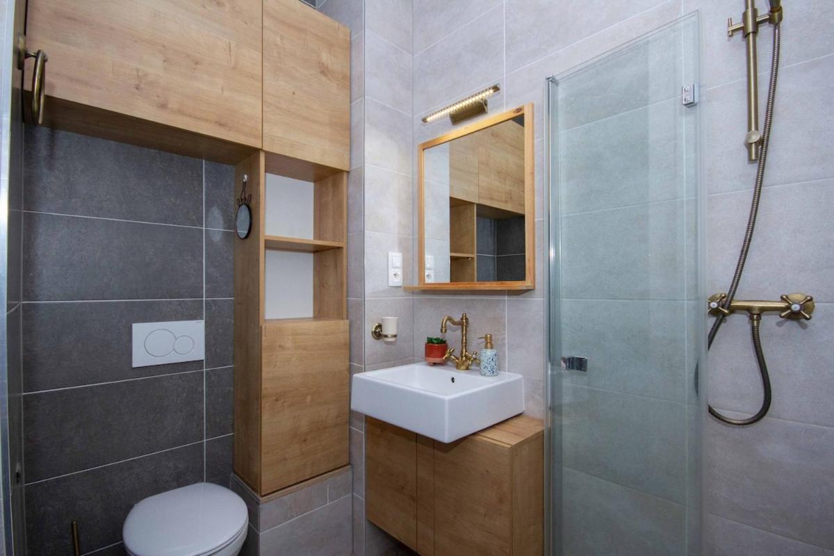 Vintage Modern Old Town Apartament *